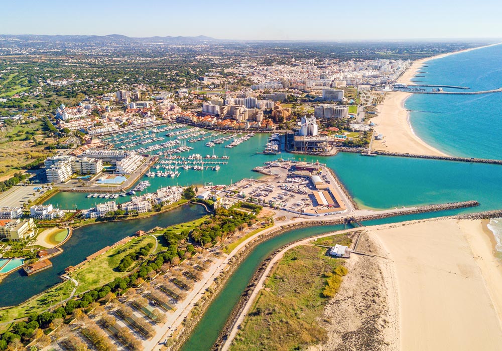 https://mdw-travel-data-us-east-1.s3.amazonaws.com/img/country/Portugal/Centro-Hipico-Vilamoura/img_00.jpg