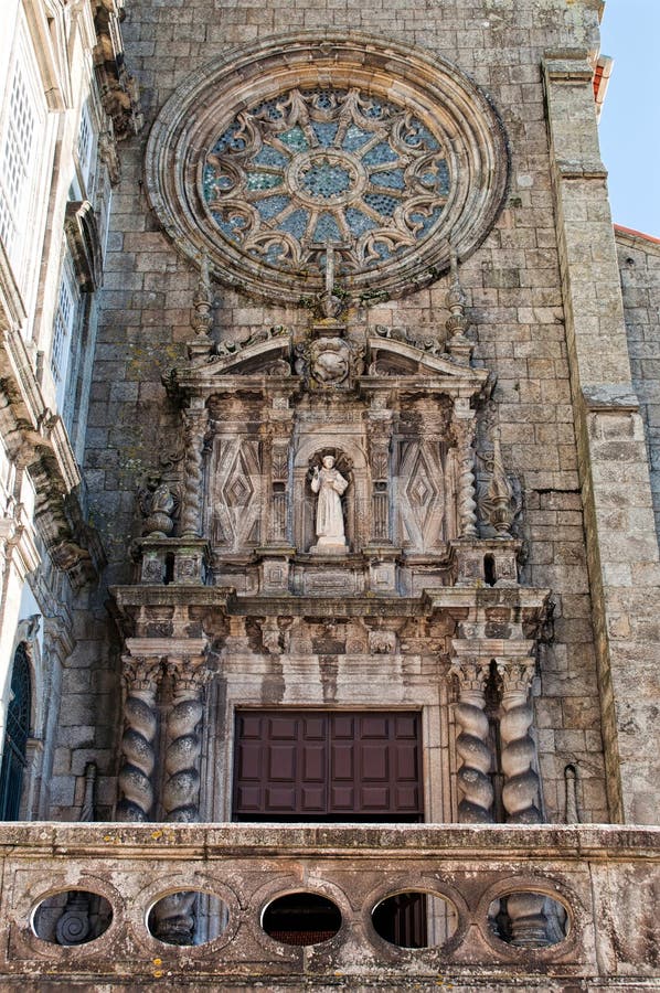 https://mdw-travel-data-us-east-1.s3.amazonaws.com/img/country/Portugal/Church-of-Saint-Francis/img_03.jpg