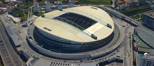 https://mdw-travel-data-us-east-1.s3.amazonaws.com/img/country/Portugal/Estadio-do-Dragao/img_01.jpg