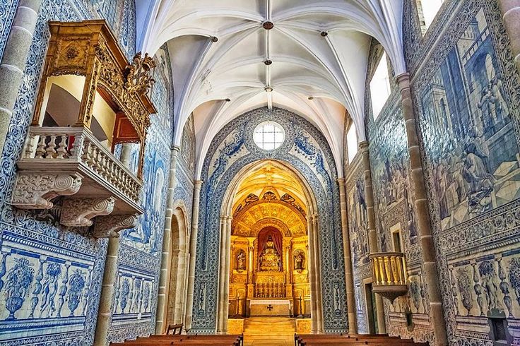 https://mdw-travel-data-us-east-1.s3.amazonaws.com/img/country/Portugal/Igreja-dos-Loios/img_03.jpg