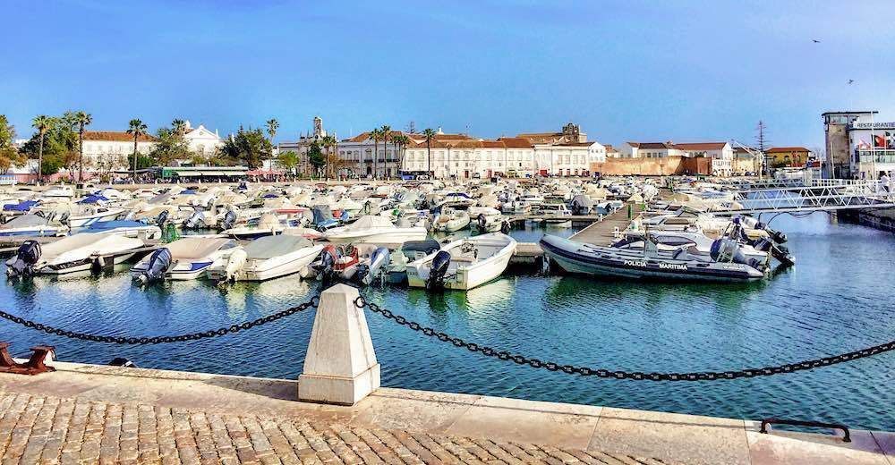 https://mdw-travel-data-us-east-1.s3.amazonaws.com/img/country/Portugal/Lagos/img_02.jpg