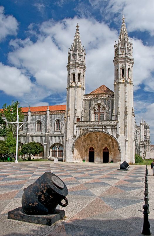 https://mdw-travel-data-us-east-1.s3.amazonaws.com/img/country/Portugal/Maritime-Museum/img_02.jpg