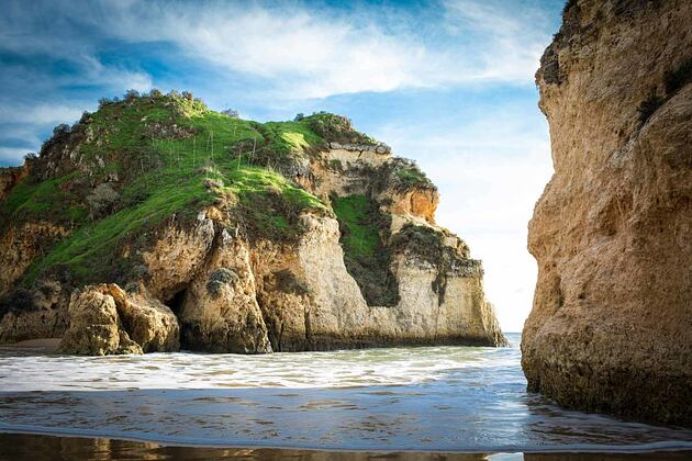 https://mdw-travel-data-us-east-1.s3.amazonaws.com/img/country/Portugal/Monchique/img_03.jpg