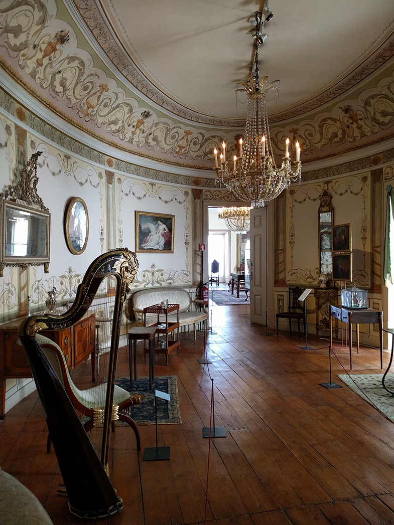 https://mdw-travel-data-us-east-1.s3.amazonaws.com/img/country/Portugal/Museu-de-Artes-Decorativas/img_02.jpg
