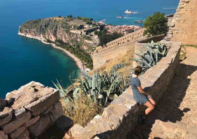 https://mdw-travel-data-us-east-1.s3.amazonaws.com/img/country/Portugal/Nafplio/img_02.jpg