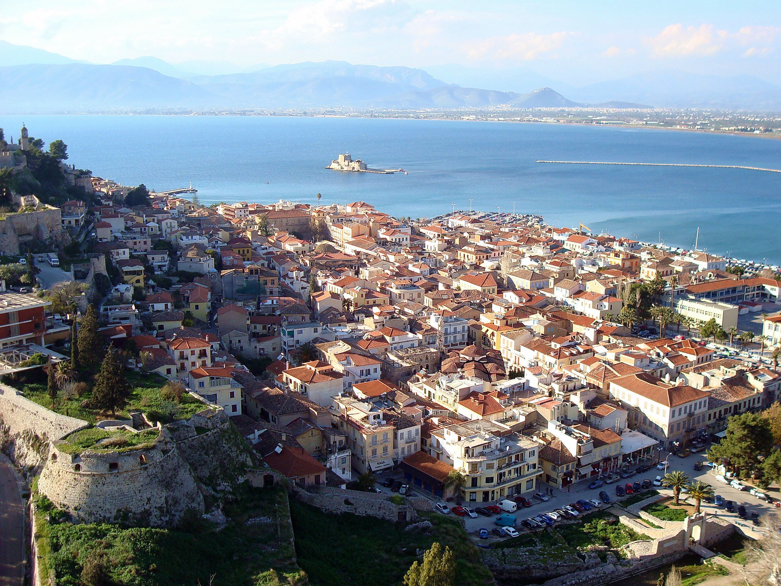 https://mdw-travel-data-us-east-1.s3.amazonaws.com/img/country/Portugal/Nafplio/img_03.jpg