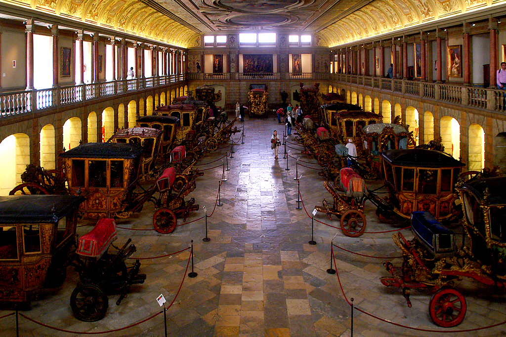 https://mdw-travel-data-us-east-1.s3.amazonaws.com/img/country/Portugal/National-Coach-Museum/img_03.jpg