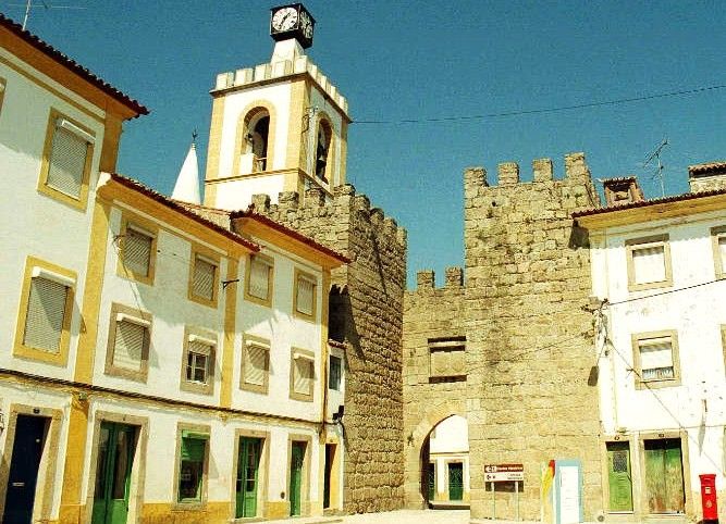 https://mdw-travel-data-us-east-1.s3.amazonaws.com/img/country/Portugal/Nisa/img_01.jpg