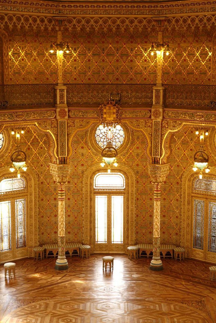 https://mdw-travel-data-us-east-1.s3.amazonaws.com/img/country/Portugal/Palacio-da-Bolsa/img_03.jpg