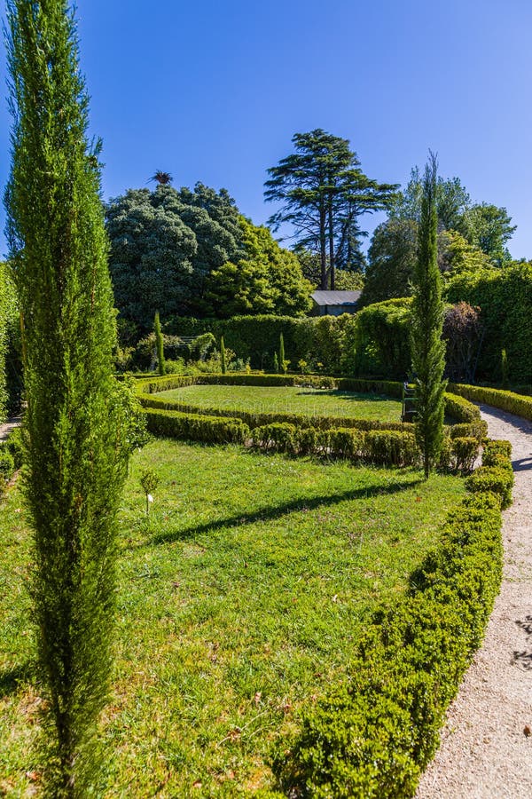 https://mdw-travel-data-us-east-1.s3.amazonaws.com/img/country/Portugal/Porto-Botanical-Garden/img_01.jpg