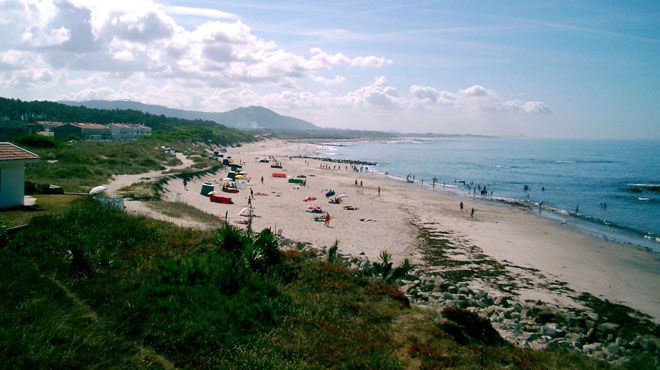 https://mdw-travel-data-us-east-1.s3.amazonaws.com/img/country/Portugal/Praia-de-Viana-do-Castelo/img_01.jpg