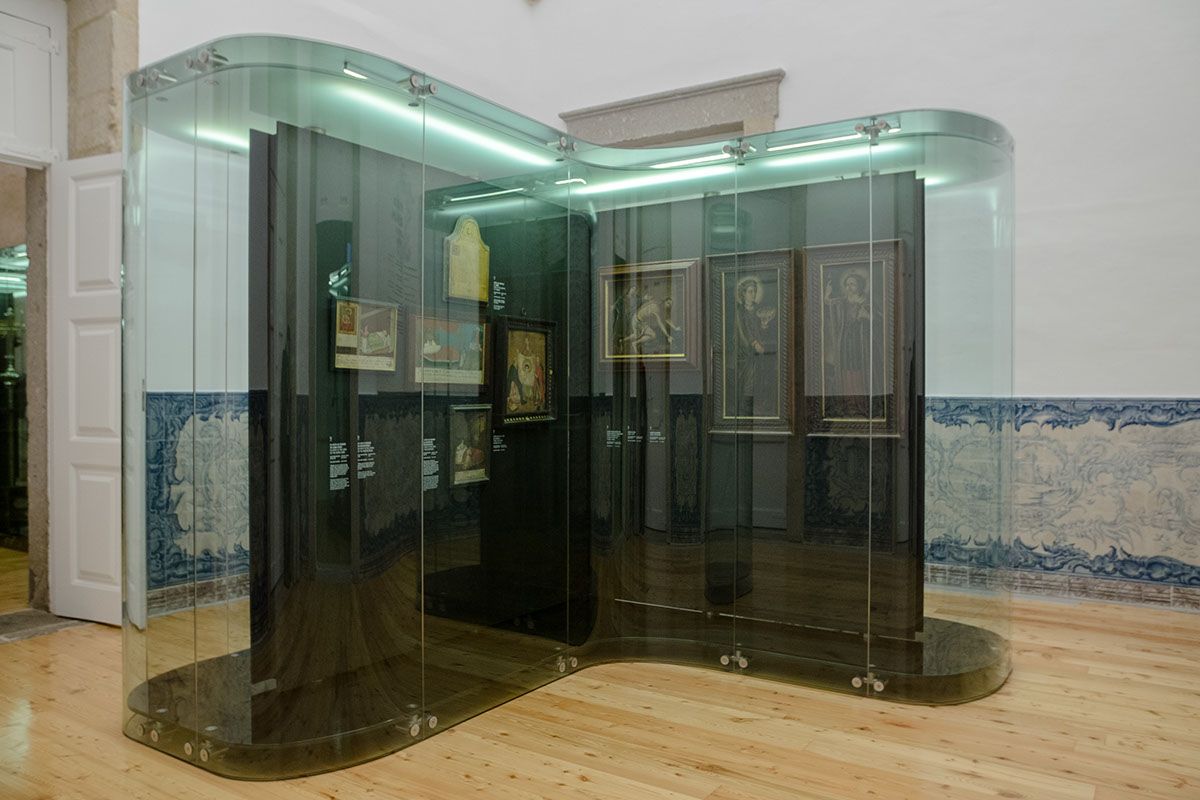 https://mdw-travel-data-us-east-1.s3.amazonaws.com/img/country/Portugal/Raio-Museum/img_00.jpg