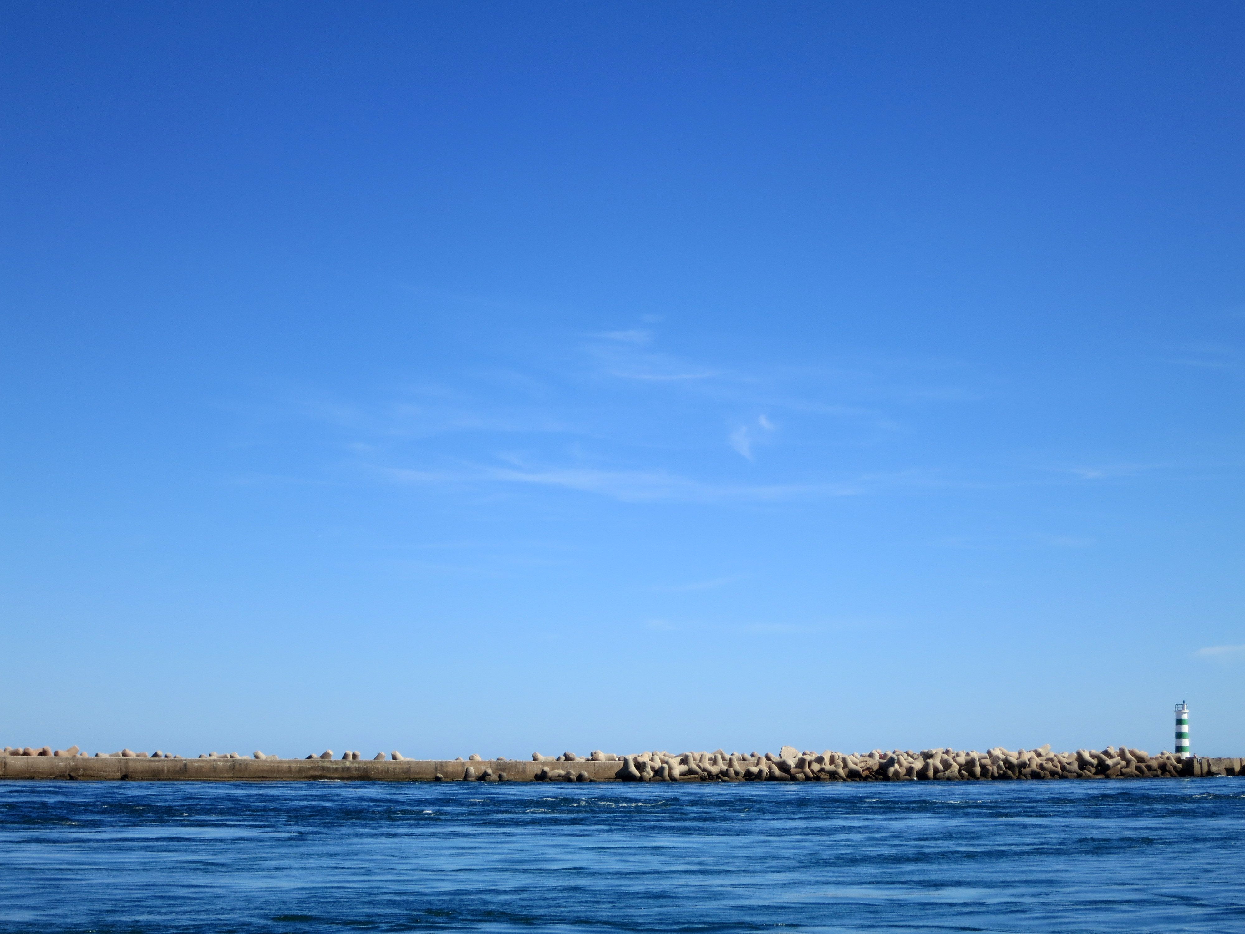 https://mdw-travel-data-us-east-1.s3.amazonaws.com/img/country/Portugal/Ria-Formosa-Natural-Park/img_03.jpg