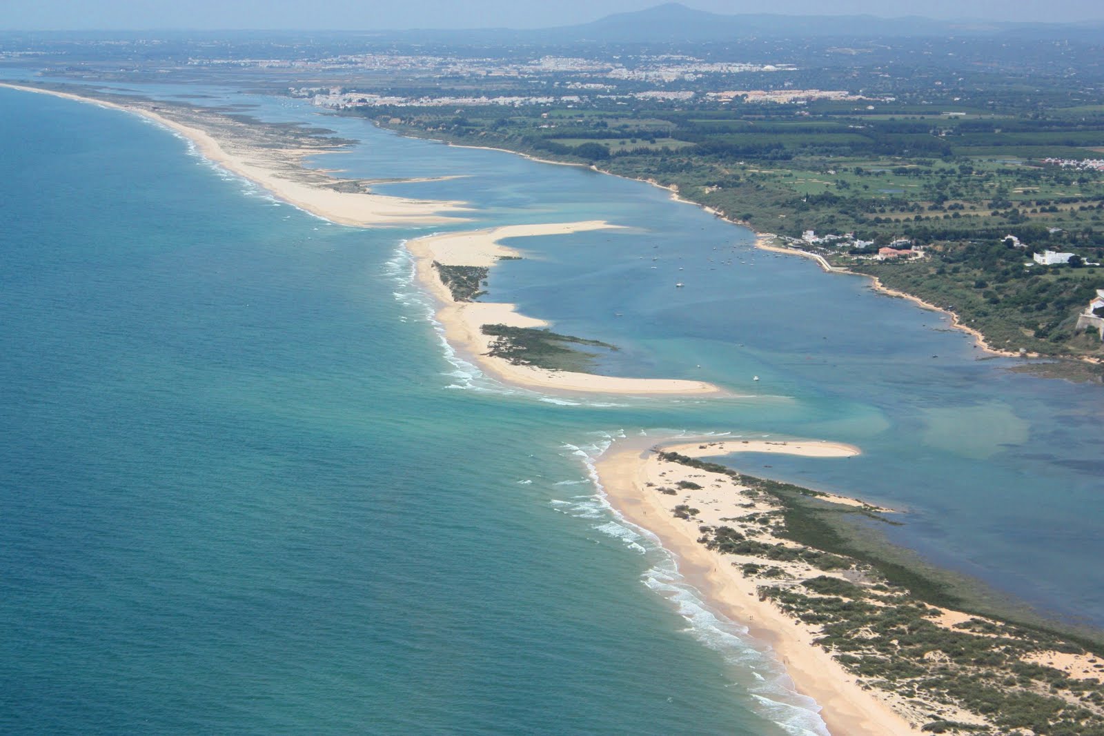 https://mdw-travel-data-us-east-1.s3.amazonaws.com/img/country/Portugal/Ria-Formosa/img_04.jpg