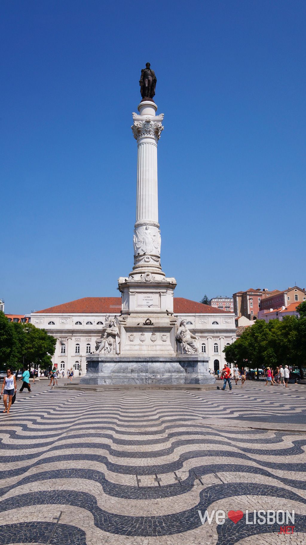 https://mdw-travel-data-us-east-1.s3.amazonaws.com/img/country/Portugal/Rossio-Square/img_02.jpg