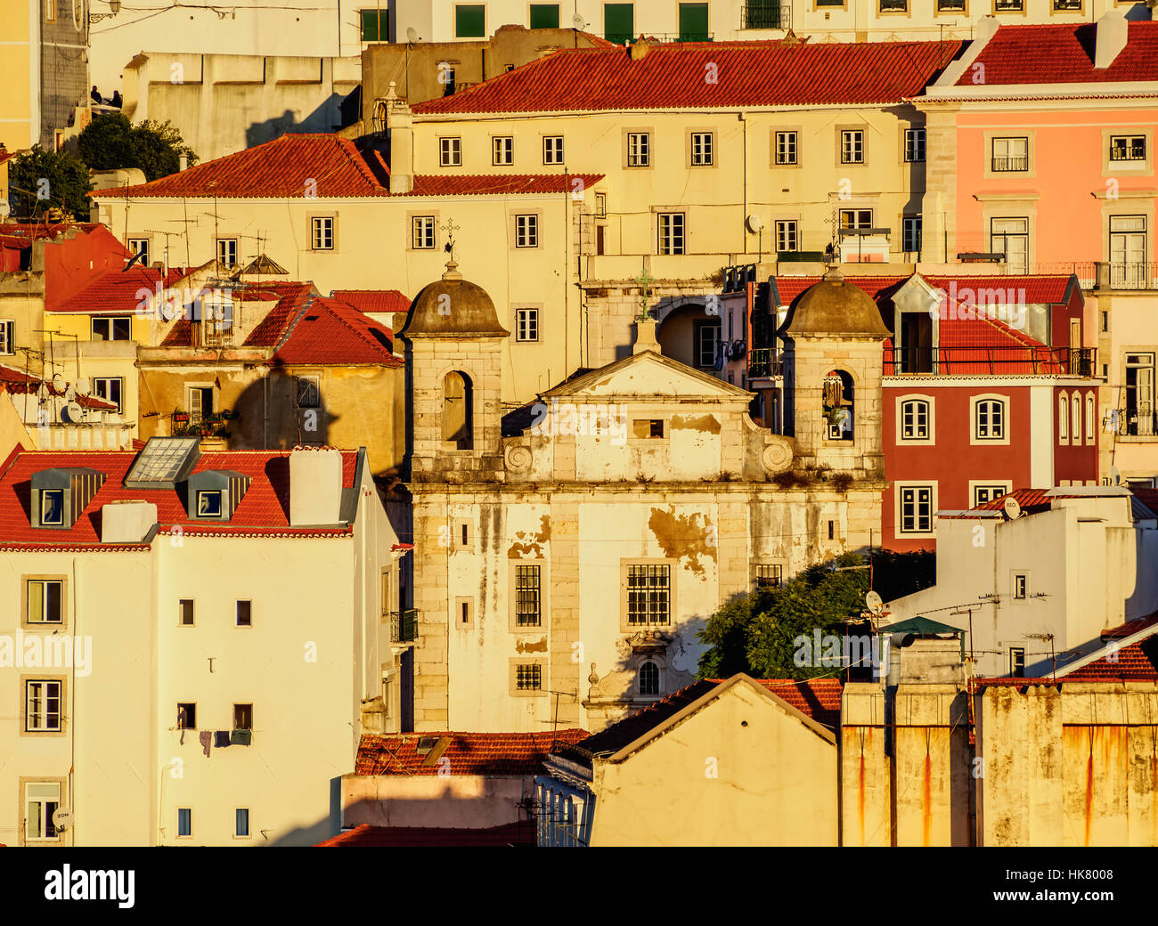 https://mdw-travel-data-us-east-1.s3.amazonaws.com/img/country/Portugal/Sao-Lourenco-Church/img_02.jpg