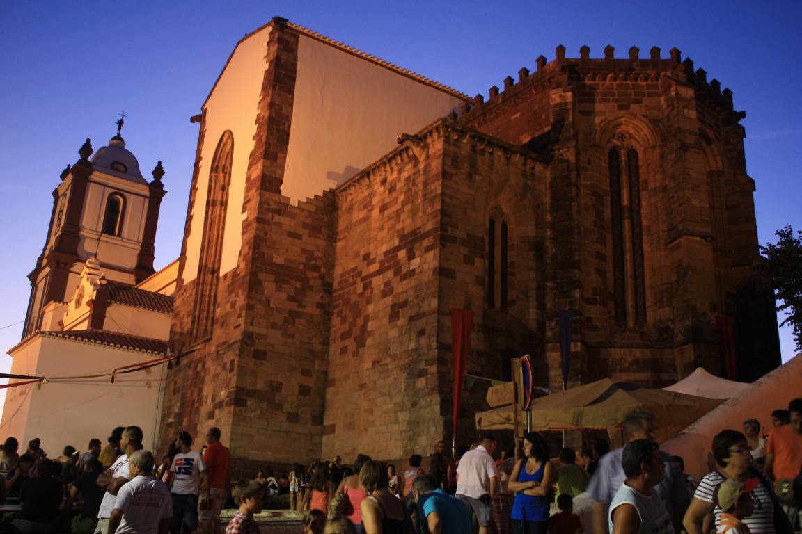 https://mdw-travel-data-us-east-1.s3.amazonaws.com/img/country/Portugal/Silves-Cathedral/img_02.jpg