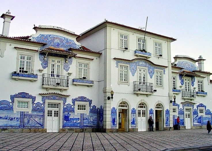 https://mdw-travel-data-us-east-1.s3.amazonaws.com/img/country/Portugal/Sistema-de-Comboios/img_00.jpg