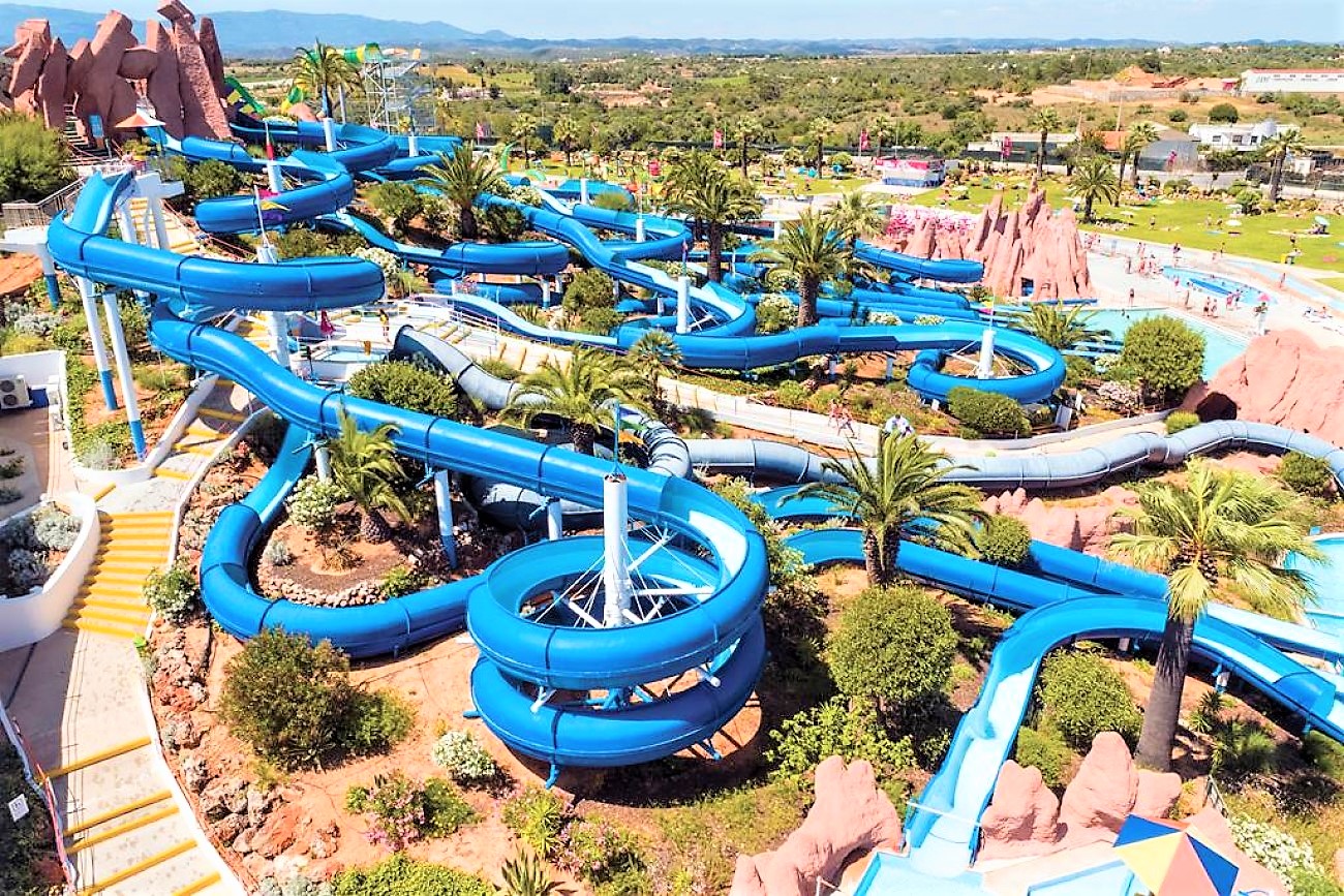 https://mdw-travel-data-us-east-1.s3.amazonaws.com/img/country/Portugal/Slide-and-Splash-Water-Park/img_02.jpg