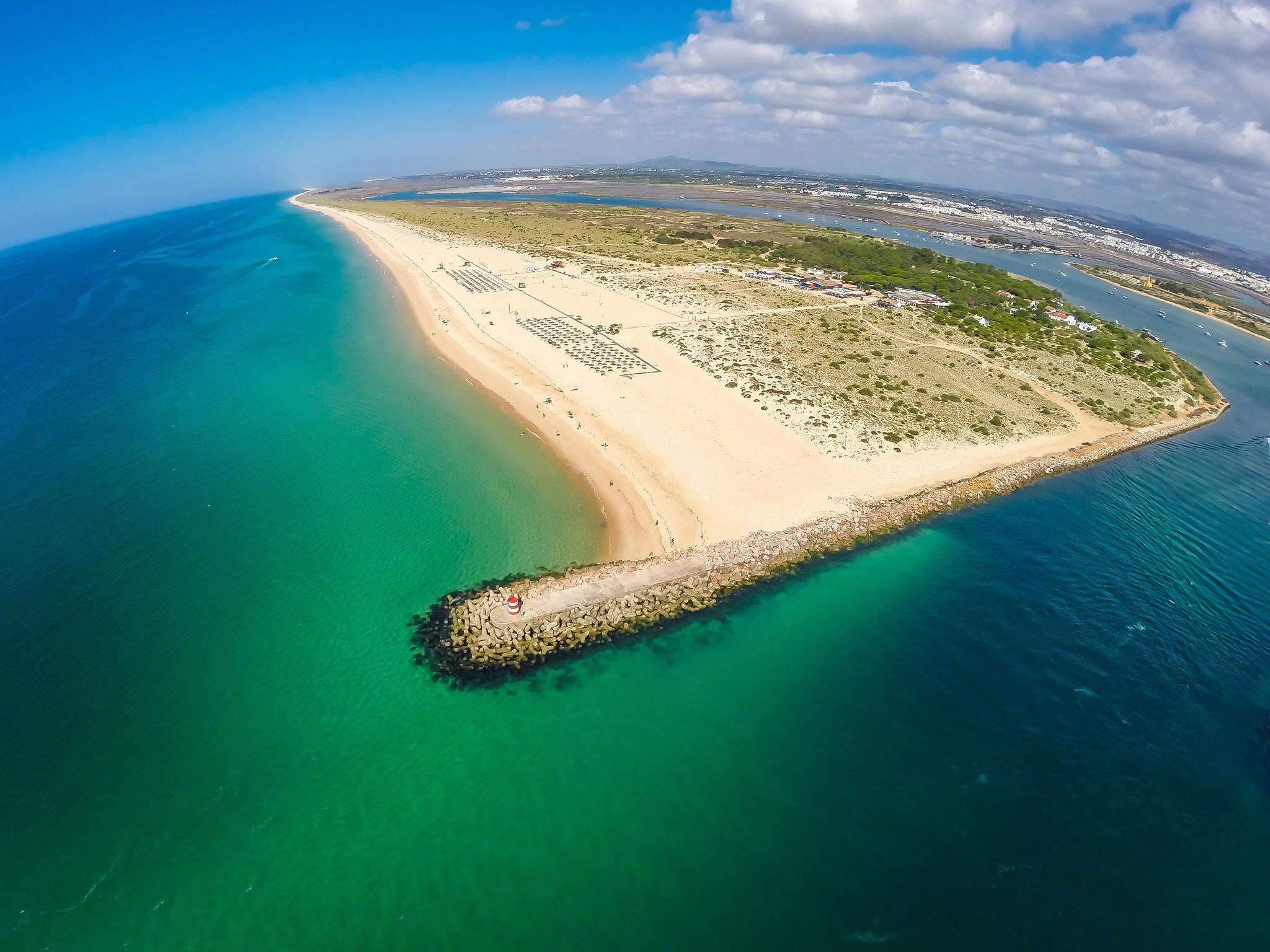 https://mdw-travel-data-us-east-1.s3.amazonaws.com/img/country/Portugal/Tavira-Island/img_00.jpg