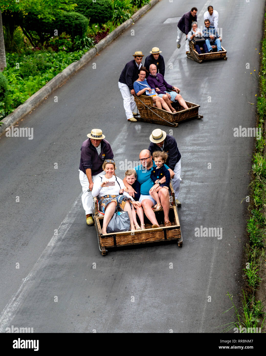 https://mdw-travel-data-us-east-1.s3.amazonaws.com/img/country/Portugal/Toboggan-Ride/img_01.jpg