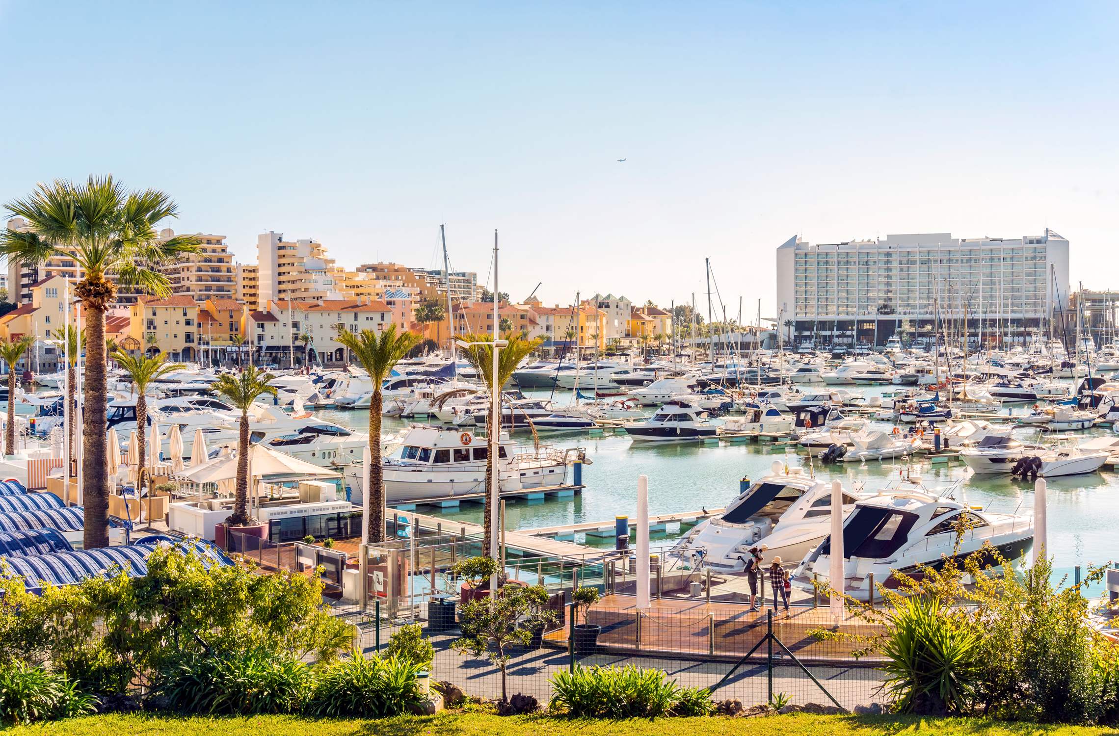 https://mdw-travel-data-us-east-1.s3.amazonaws.com/img/country/Portugal/Vilamoura-Marina/img_03.jpg