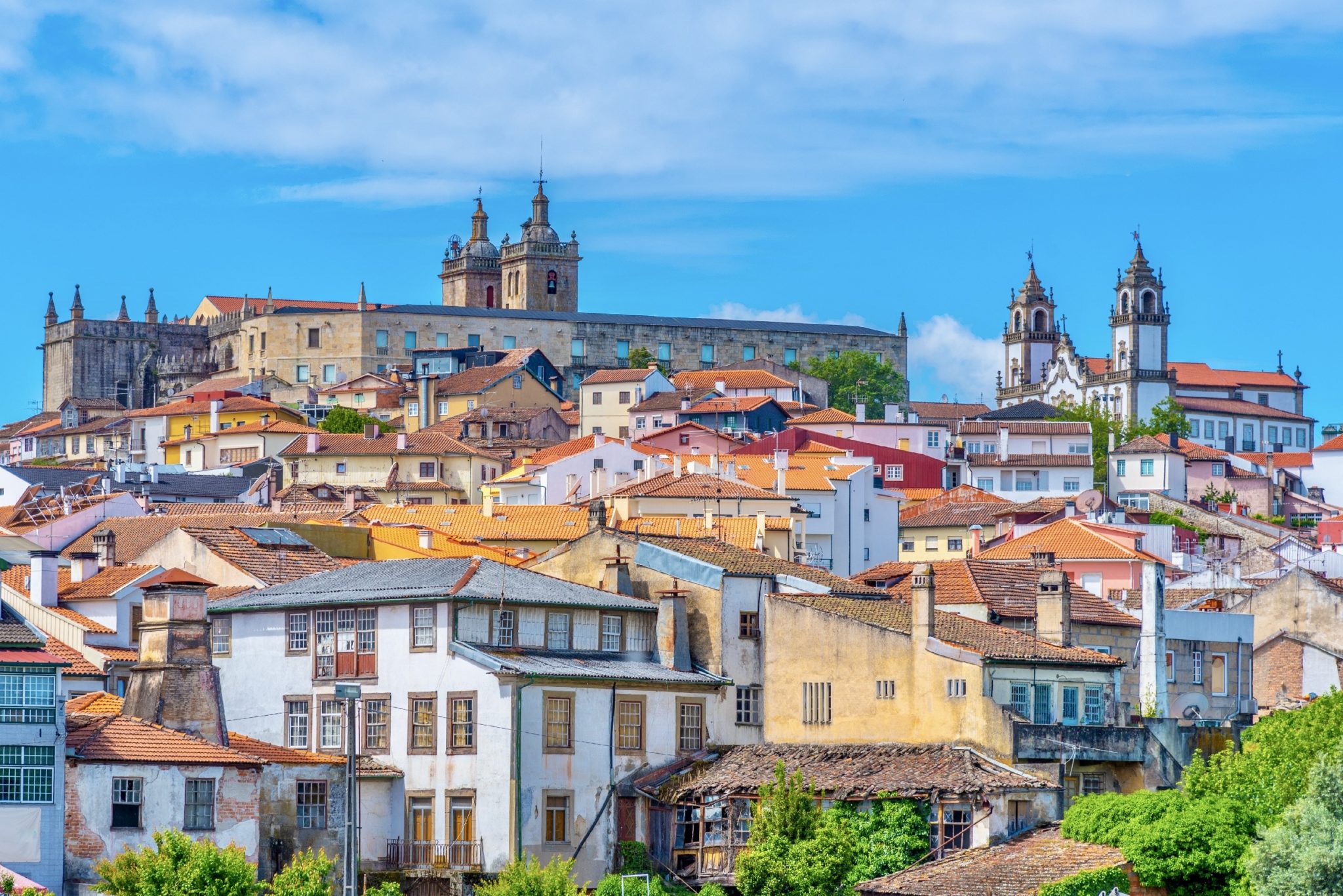 https://mdw-travel-data-us-east-1.s3.amazonaws.com/img/country/Portugal/Viseu-City-Park/img_02.jpg