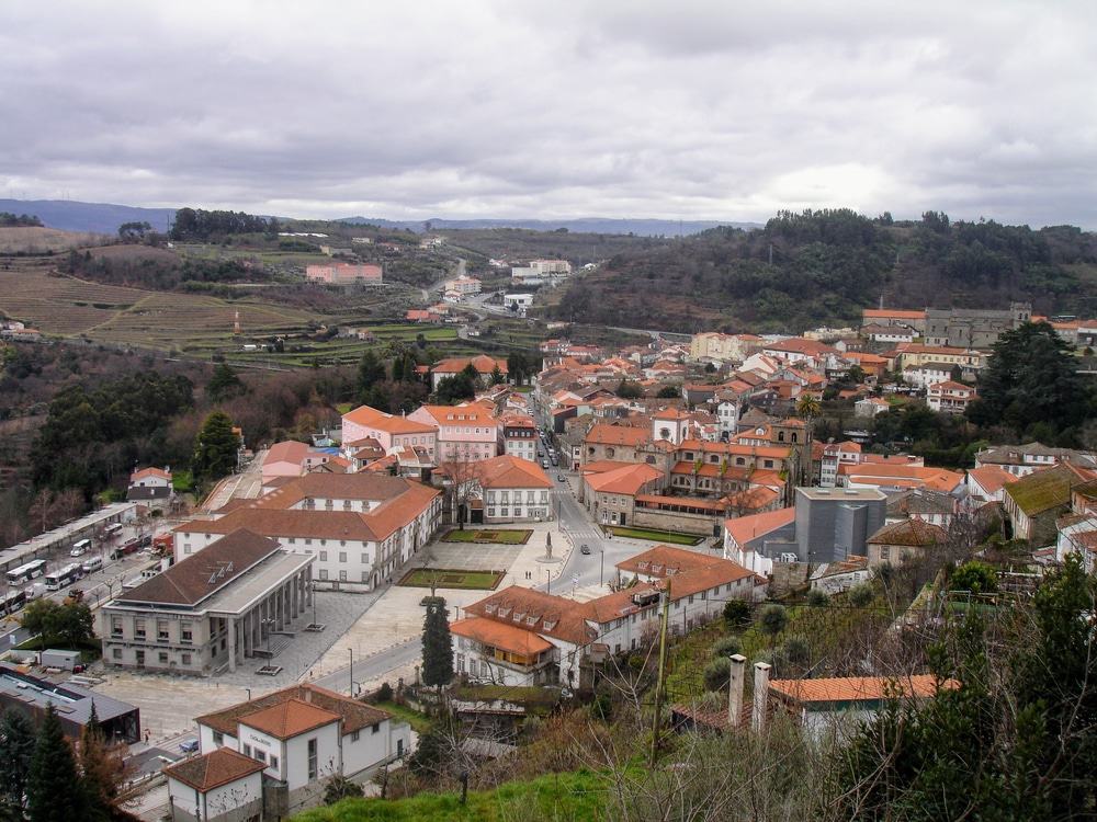 https://mdw-travel-data-us-east-1.s3.amazonaws.com/img/country/Portugal/Viseu-Rossio/img_01.jpg
