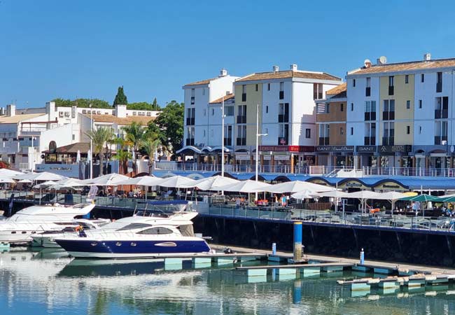 https://mdw-travel-data-us-east-1.s3.amazonaws.com/img/country/Portugal/Walk-of-Vilamoura/img_00.jpg