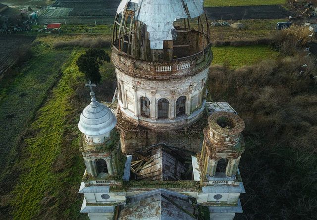 https://mdw-travel-data-us-east-1.s3.amazonaws.com/img/country/Romania/Adamclisi-Mausoleum/img_02.jpg