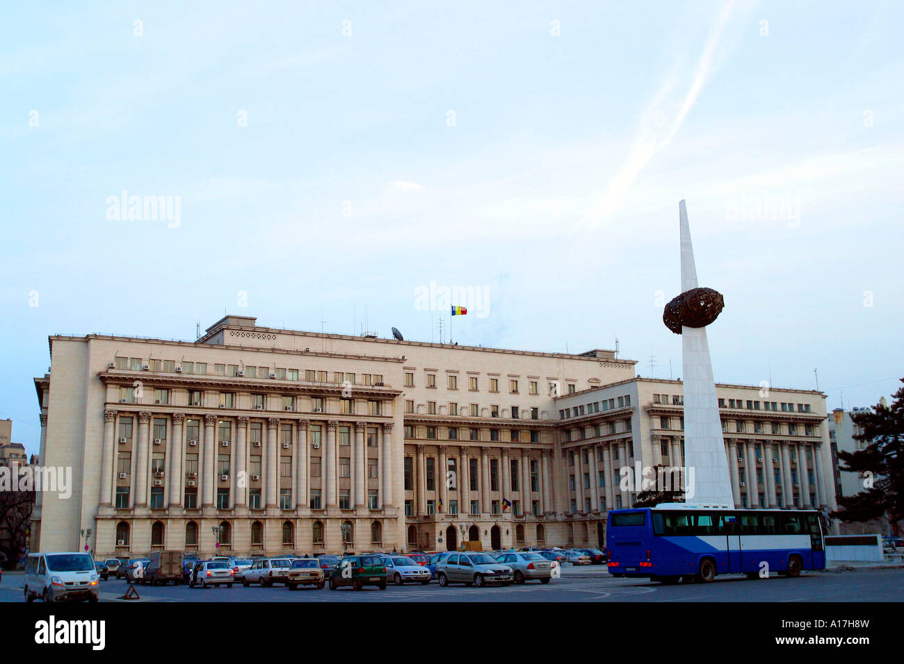 https://mdw-travel-data-us-east-1.s3.amazonaws.com/img/country/Romania/Art-Museum/img_01.jpg