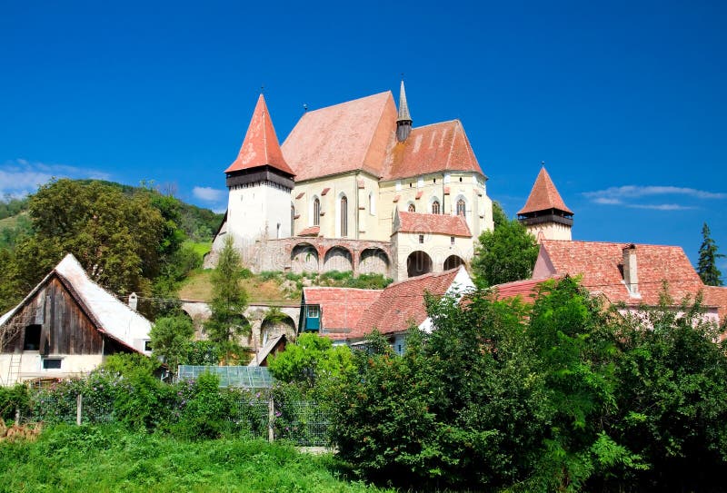 https://mdw-travel-data-us-east-1.s3.amazonaws.com/img/country/Romania/Biertan-Fortified-Church/img_03.jpg