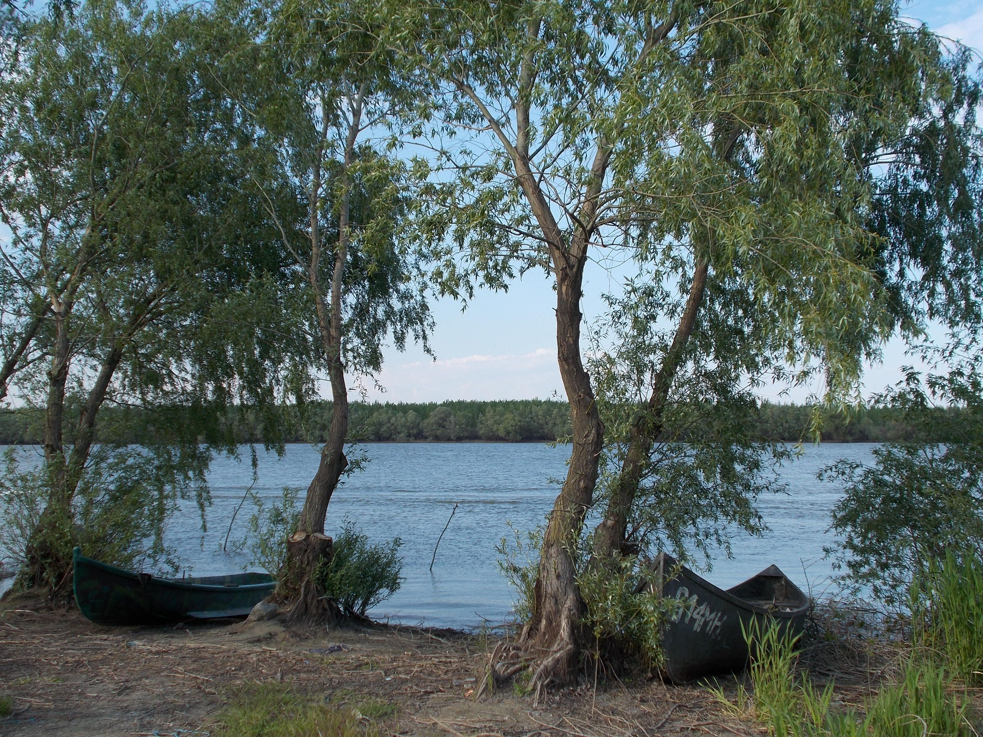 https://mdw-travel-data-us-east-1.s3.amazonaws.com/img/country/Romania/Danube-Delta/img_01.jpg