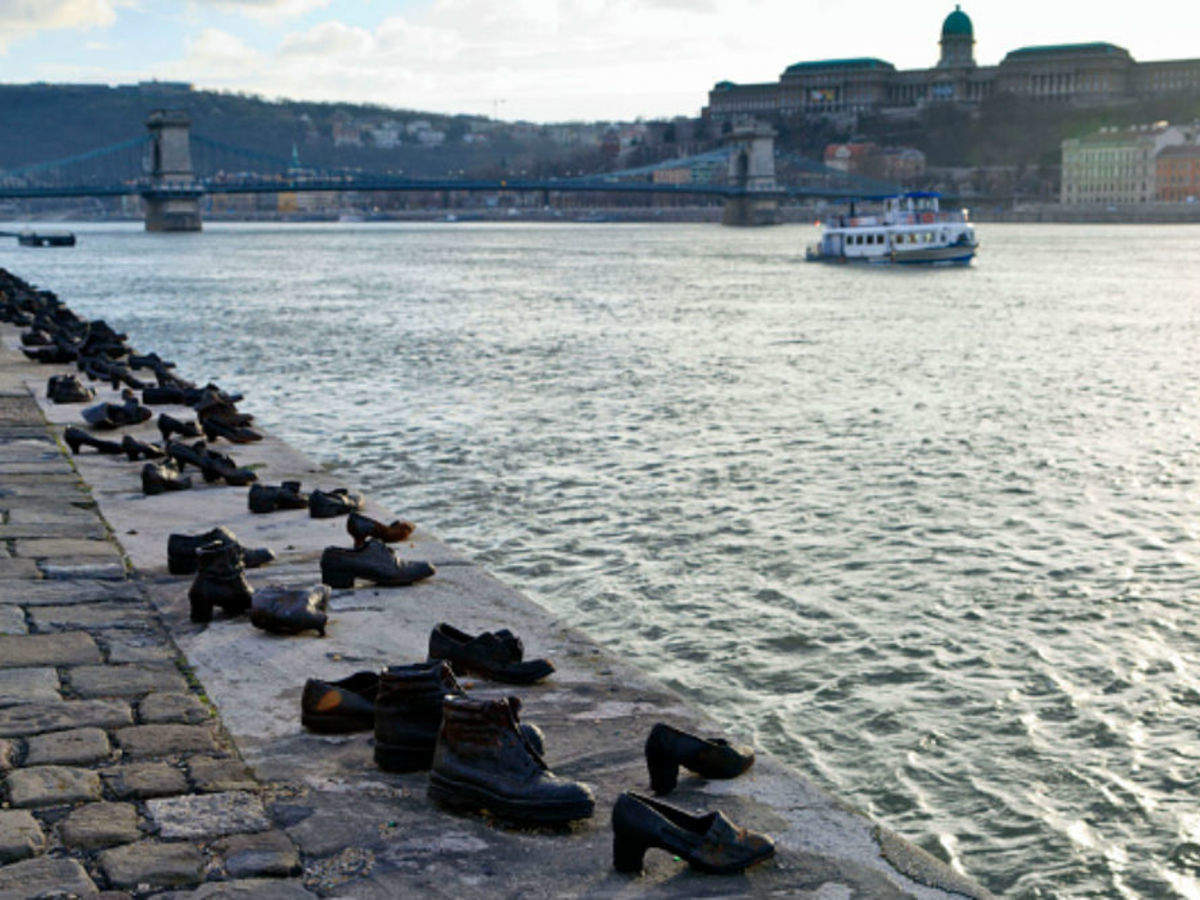 https://mdw-travel-data-us-east-1.s3.amazonaws.com/img/country/Romania/Danube-Promenade/img_00.jpg