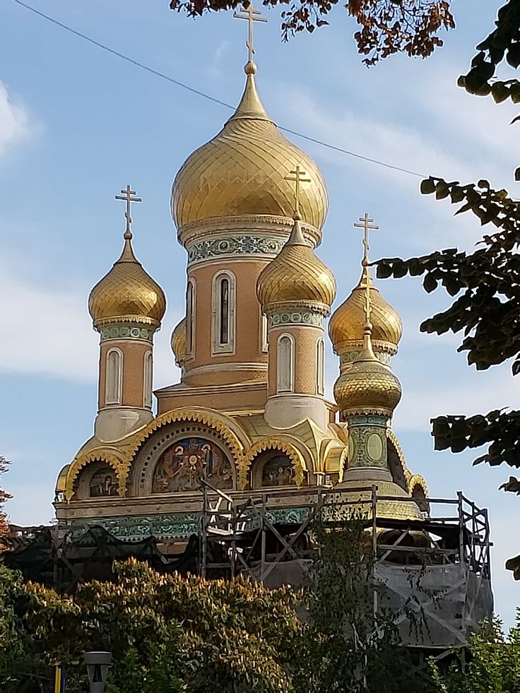 https://mdw-travel-data-us-east-1.s3.amazonaws.com/img/country/Romania/Gorjului-Orthodox-Church/img_01.jpg