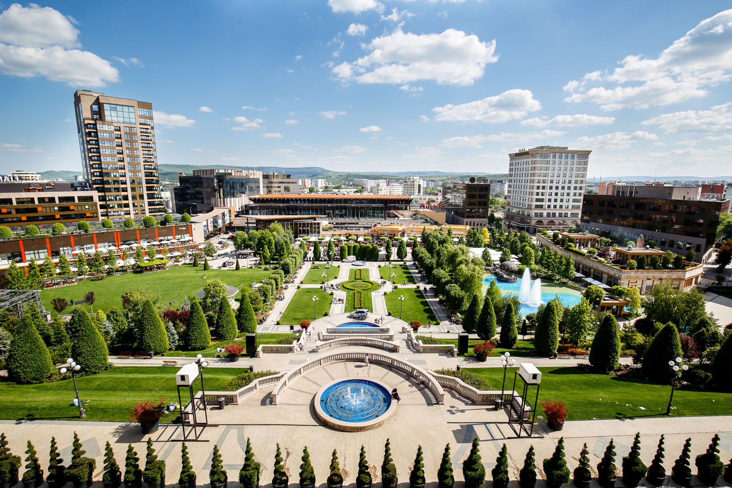 https://mdw-travel-data-us-east-1.s3.amazonaws.com/img/country/Romania/Iasi-Botanical-Garden/img_03.jpg