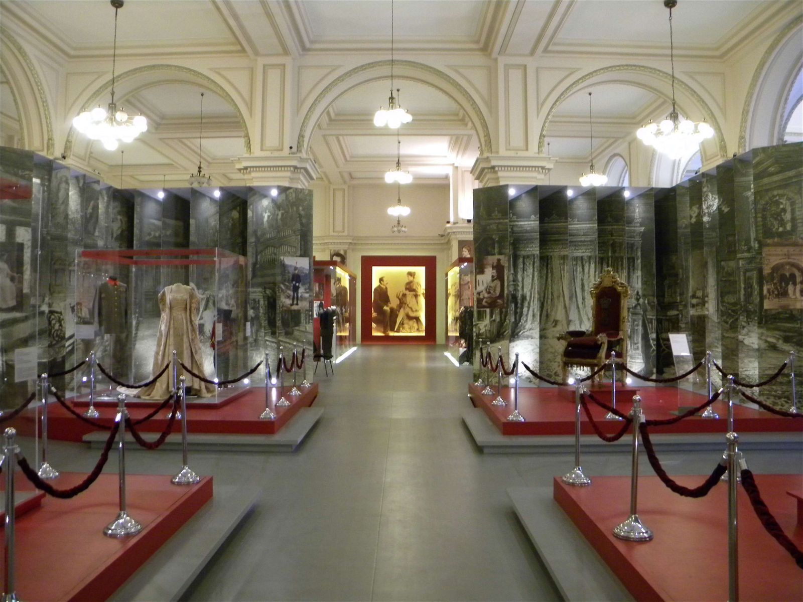 https://mdw-travel-data-us-east-1.s3.amazonaws.com/img/country/Romania/National-Museum-of-Romanian-History/img_02.jpg