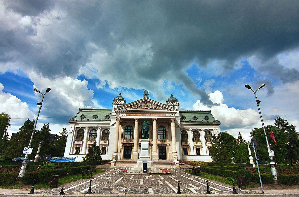 https://mdw-travel-data-us-east-1.s3.amazonaws.com/img/country/Romania/National-Theatre-Vasile-Alecsandri/img_03.jpg