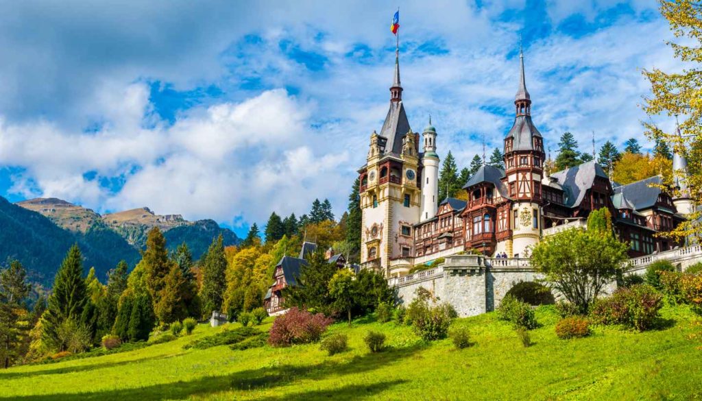 https://mdw-travel-data-us-east-1.s3.amazonaws.com/img/country/Romania/Oas-Country/img_00.jpg