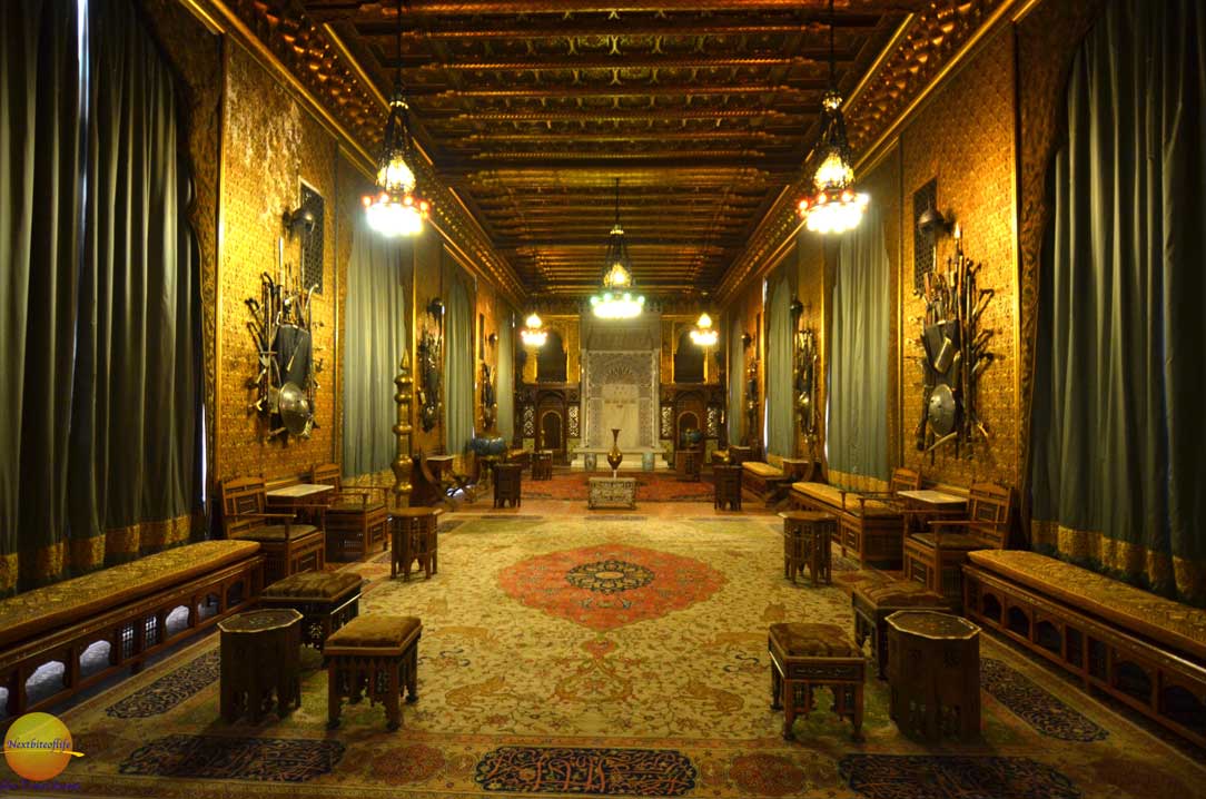 https://mdw-travel-data-us-east-1.s3.amazonaws.com/img/country/Romania/Pelesor-Castle/img_02.jpg