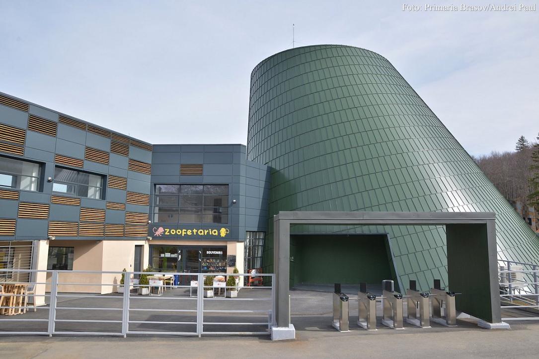 https://mdw-travel-data-us-east-1.s3.amazonaws.com/img/country/Romania/Planetarium-Constanta/img_01.jpg