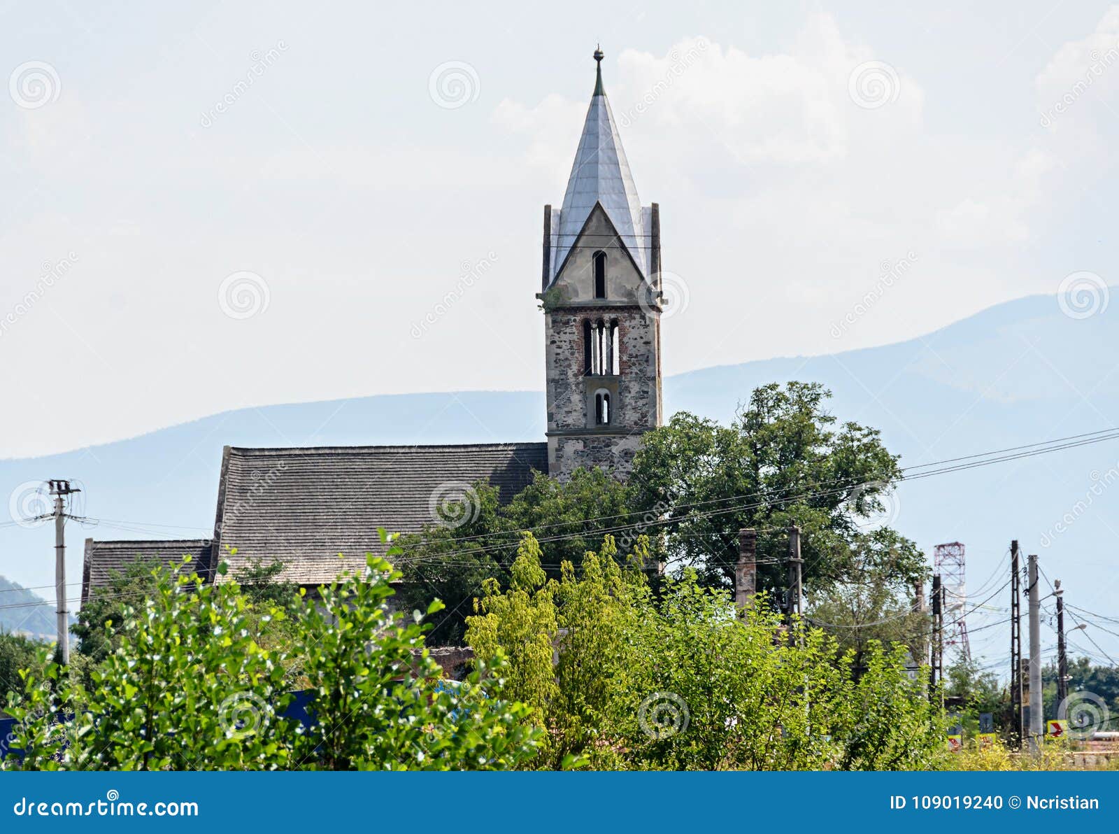 https://mdw-travel-data-us-east-1.s3.amazonaws.com/img/country/Romania/Reformed-Church/img_03.jpg