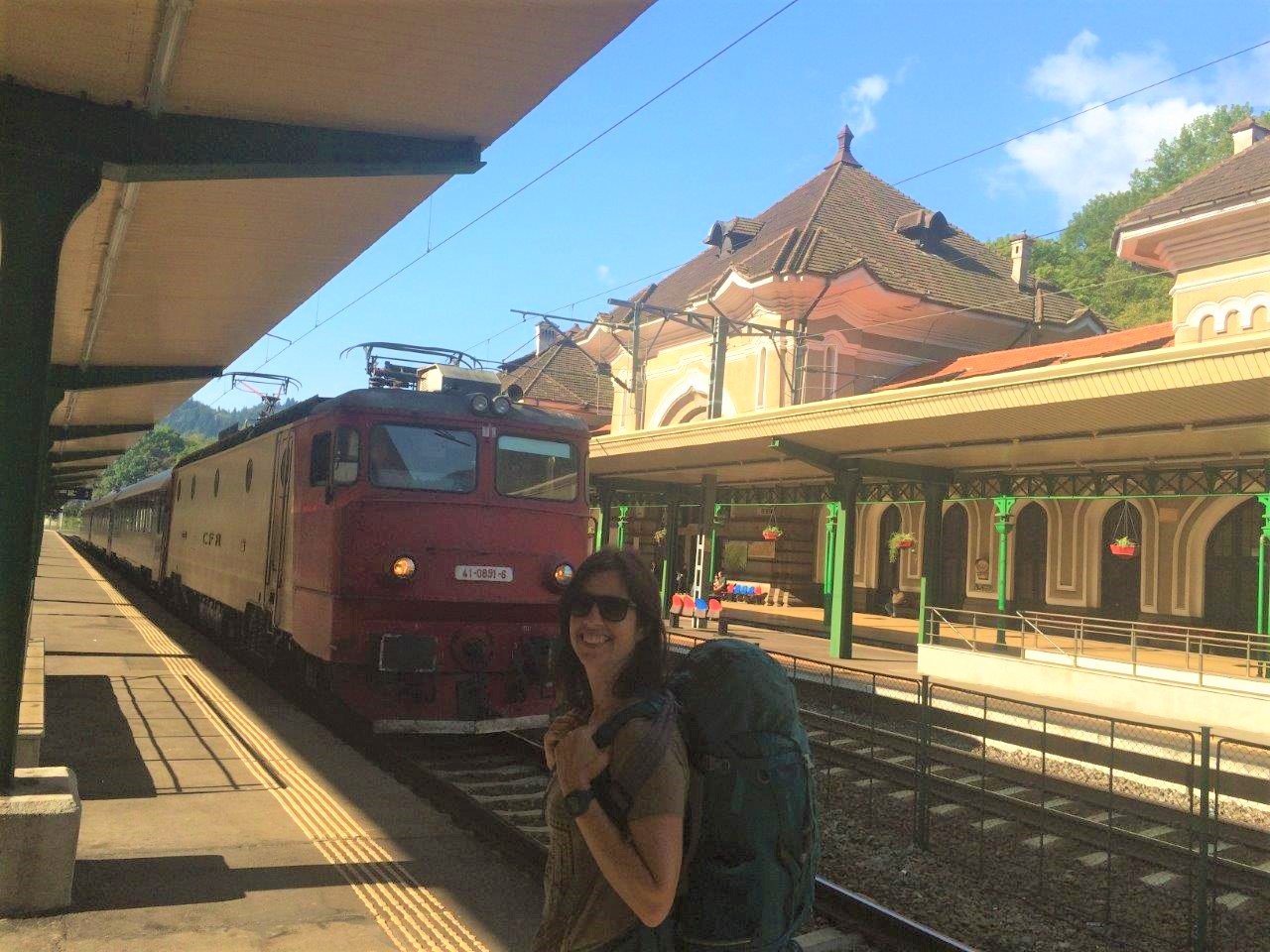 https://mdw-travel-data-us-east-1.s3.amazonaws.com/img/country/Romania/Sinaia-Train-Museum/img_01.jpg