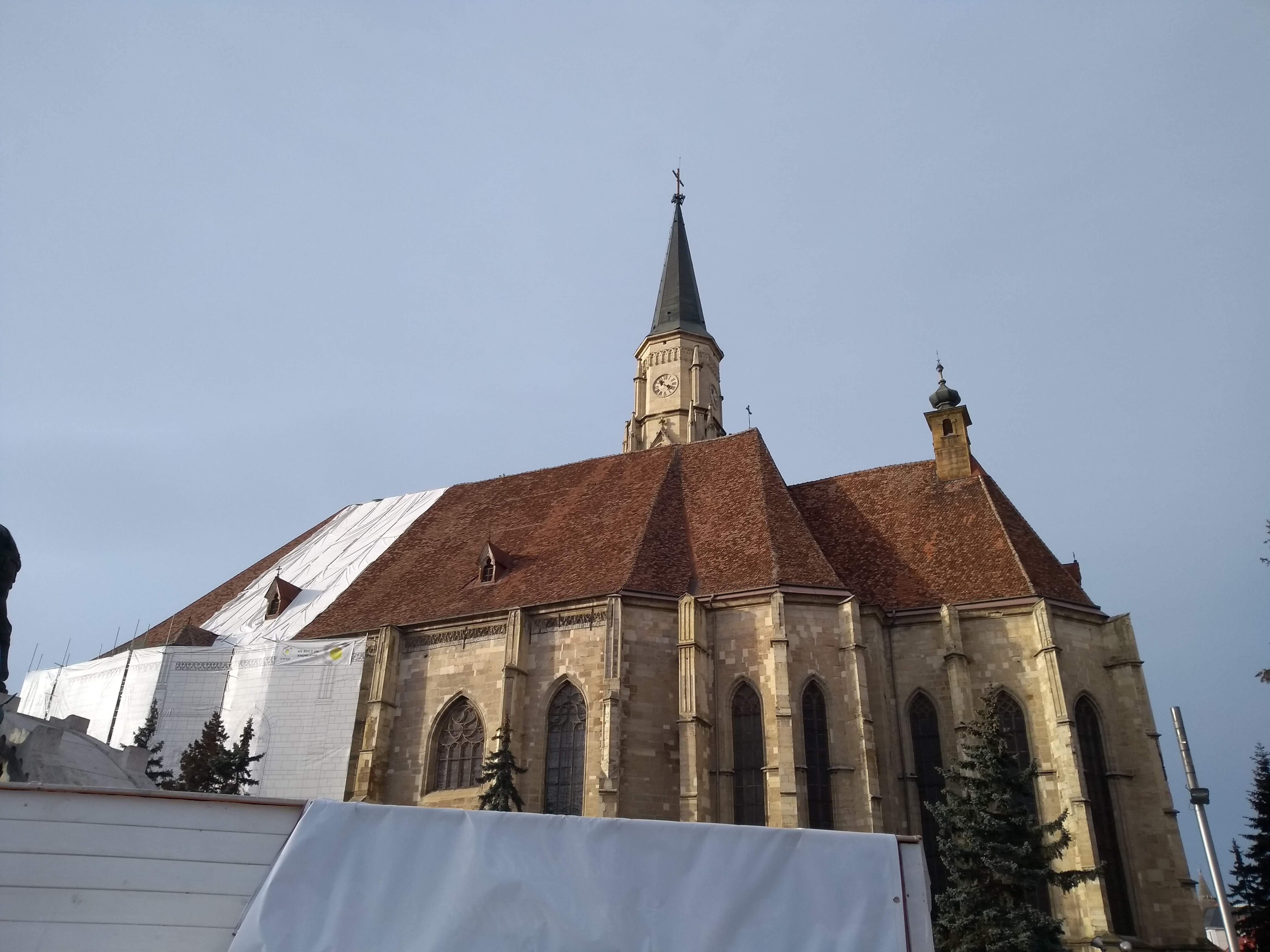 https://mdw-travel-data-us-east-1.s3.amazonaws.com/img/country/Romania/St-Michaels-Church/img_03.jpg
