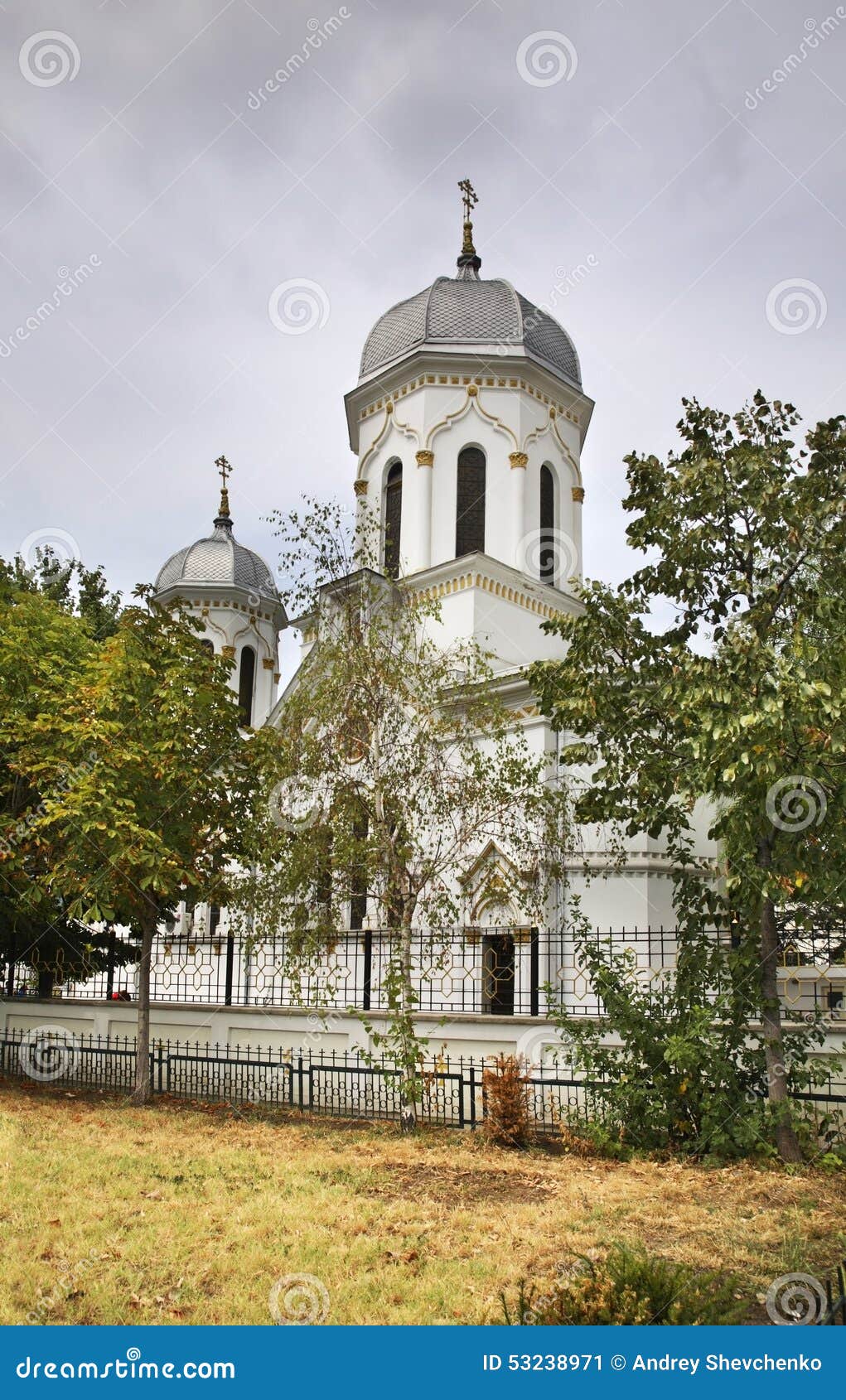 https://mdw-travel-data-us-east-1.s3.amazonaws.com/img/country/Romania/St-Mina-Orthodox-Church/img_01.jpg