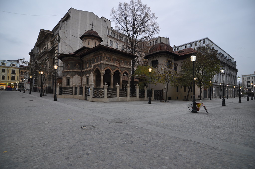 https://mdw-travel-data-us-east-1.s3.amazonaws.com/img/country/Romania/Stavropoleos-Monastery/img_02.jpg