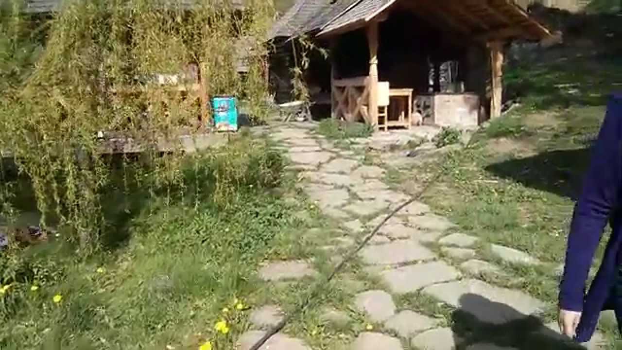 https://mdw-travel-data-us-east-1.s3.amazonaws.com/img/country/Romania/Tebea-Village-and-Watermill/img_03.jpg