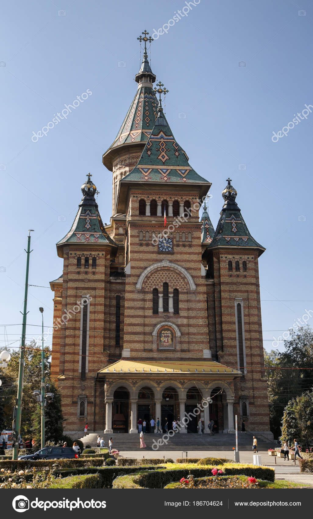 https://mdw-travel-data-us-east-1.s3.amazonaws.com/img/country/Romania/Timisoara-Metropolitan-Cathedral/img_01.jpg