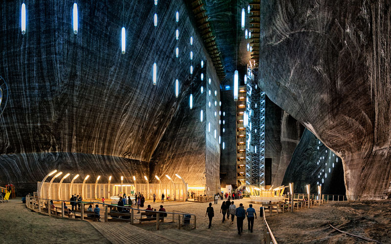 https://mdw-travel-data-us-east-1.s3.amazonaws.com/img/country/Romania/Turda-Salt-Mine/img_00.jpg