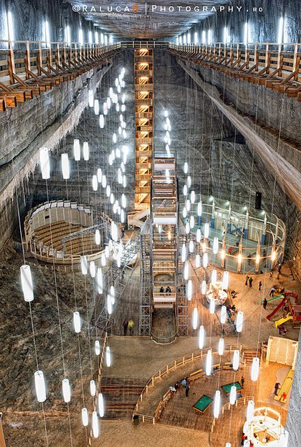 https://mdw-travel-data-us-east-1.s3.amazonaws.com/img/country/Romania/Turda-Salt-Mine/img_01.jpg